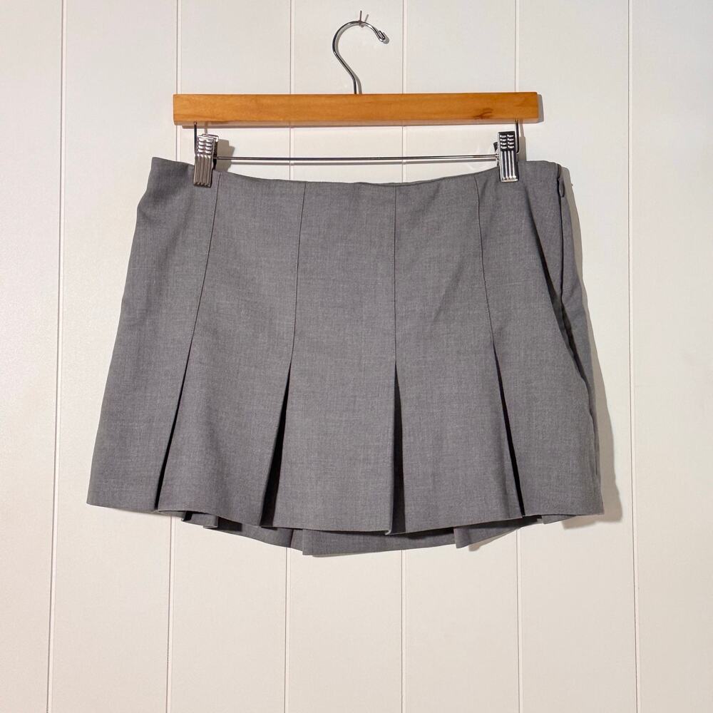 Abercrombie & Fitch Medium Gray Pleated Skort Schoolgirl Preppy Y2K Style - Picture 2 of 10